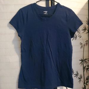(3) Short Sleeve Crew Neck Tees szL